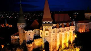 Castelul Corvinilor Hunedoara în the night August 2022 DJI Mini 3 pro
