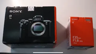 Sony A7ii + Sony E 35mm f/1.8 (Unboxing)