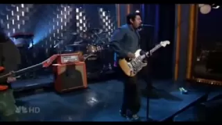 Deftones-Hole in the Earth live on Conan 2006