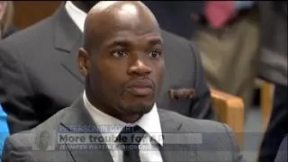 Prosecutors Want Adrian Peterson Arrested