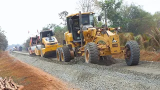 Crafting Strong Foundations Mastering Gravel Spreading Techniques for Provincial Road By SDLG Grader