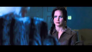 Catching Fire-Snow visits Katniss(Scene)