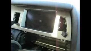 How to Remove CD Changer / Display / Speedometer Cluster from 2007 Audi Q7 for Repair.