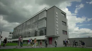 Edificio de La Bauhaus (1925) de Walter Gropius  | ARTENEA-Obras comentadas