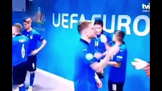 Italian Players talking with hands