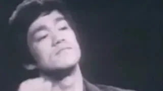 Bruce Lee - Sei Wasser - Motivation