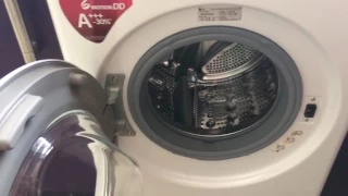 LG F4J5TN3W 8Kg Washing Machine with 1400 rpm - White Review
