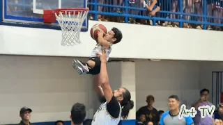 Nakakagulat! Baby Giant Nag Slamdunk