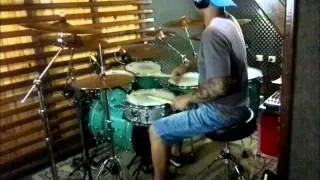 É Tenso "Drum Cover" F&S