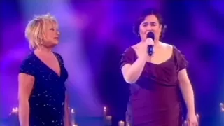 Susan Boyle duets with Elaine Paige December 2009 - "I know Him So Well"