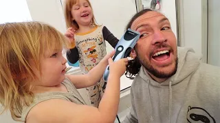 NiKO GETS ME READY!!  Family Morning Routine, new Spacestation tour, coloring inside with mom & kids