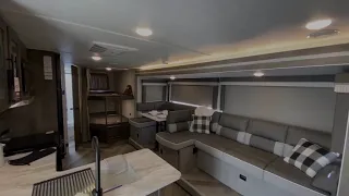 The 263BHXL Cruise Lite is a HOT floorplan! Check out why in this quick tour!