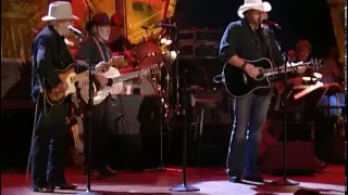 Merle Haggard, Toby Keith, Willie Nelson - Mama Tried