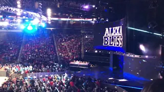 Charlotte Flair vs Alexa Bliss, Survivor Series 2017