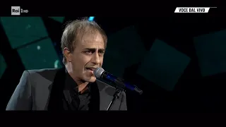 Simone Montedoro - Adriano Celentano canta "Una carezza in un pugno" - Tale e Quale Show 01/10/2021