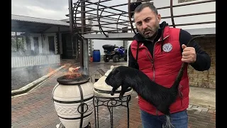 NUTRIA BARBEQUE. MEAT IN TANDOOR.