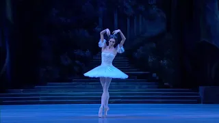 Olga  Smirnova  Raymonda Dream Scene. Act 1