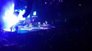 Daughtry and 3 Doors Down - In The Air Tonight