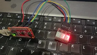 PIC microcontroller with a 7-segments display using 74HC595