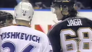 Yushkevich harasses Jagr 1999 Playoffs