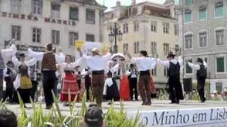 Folkloric dancers in Lisbon - Take 2