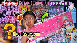 BORONG KOTAK BERHADIAH DI PASAR MAINAN SAMPAI KESURUPAN ! Prank Penjual Semua Ketawa