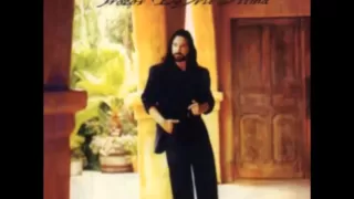 4. Mi Eterno Amor Secreto - Marco Antonio Solís