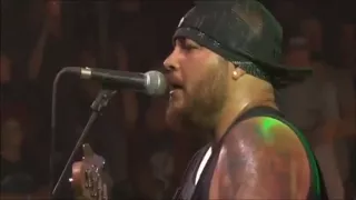 Suicidal Tendencies, "War Inside My Head" Live At Hellfest Open Air 2017