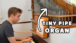 My first Aeolian-Skinner Organ.. with 5 stops? So much fun to play! - Organ Demonstration - Paul Fey