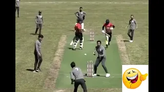 The funniest thing ever seen on a cricket field....Cricket History #FUNNY VIDEOS