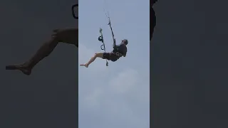 Fantastic trick from kiter #kitesurfing #kiteboarding #kitesurf #kiteboard #bigair #kite