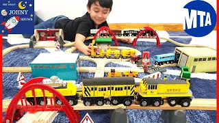 Johny Unboxes Munipals MTA Work Train & Sheds With Subway Train Toys On Brio Wooden Track Layout