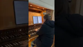 Ukrainian DANCE on the Organ
