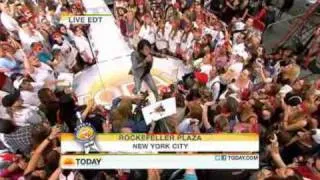 Journey - Don't Stop Believing @ Today Show (New York City)