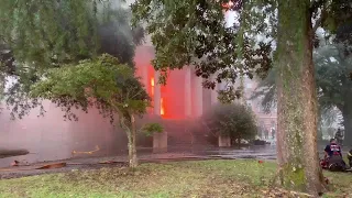 Fire destroys historic South Carolina mental institution