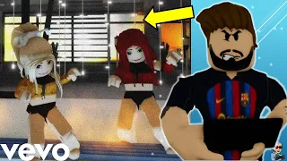 PIQUE REACCIONANDO a KAROL G, Shakira 😱 TQG (versión roblox)