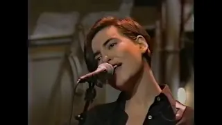 Elastica Connection performance on David Letterman 1995