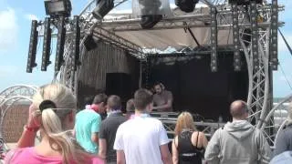 Basil O'Glue playing Microtrauma - Reflection @ Luminosity Beach Festival 2012 Part 7