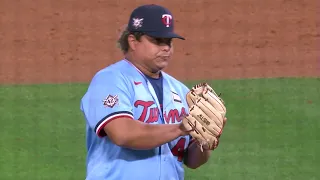 Willians Astudillo's pitching performances are MUST-WATCH!! He's made SEVEN appearances on the mound