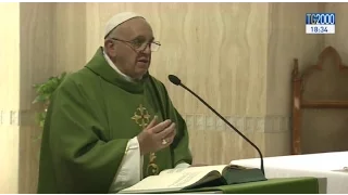 Papa Francesco a Santa Marta: "Che tristezza i vescovi e i preti attaccati ai soldi"