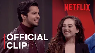 The Netflix Afterparty | Mary e Xolo falam do primeiro beijo juntos