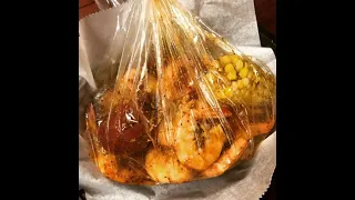 SEAFOOD BOIL IN A BAG!! **JUICY CRAB EDITION**