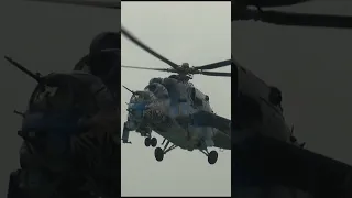 Přistání vrtulníku MI-24/35 Alien Tiger