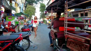 Wandering Around Riverside Area - Evening Walk in Phnom Penh