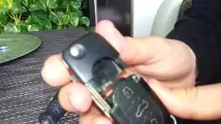 Jak zmienić baterię w pilocie? How to change/ replace battery Audi A4 B6 HD
