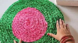 पूरानी साड़ी से बनाए कुछ काम आने वाली नई चीज/how to make with old clothes/doormat making at home...