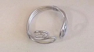 ► [ TUTO ] Fil d'Aluminium Réalisation d'un Bracelet en Fil Aluminium Argent 3mm