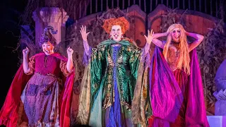 FULL Hocus Pocus Villain Spelltacular Show 2022 at Mickey's Not-So-Scary Halloween Party