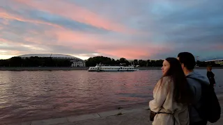Sunset walk along the embankment of the Moscow River. Vorobyovy Gory