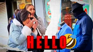 Saying hello to strangers in street 🤠😂